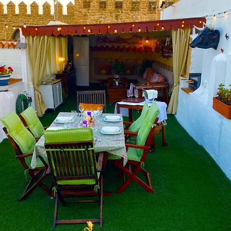 Apartamento Con Terraza,A 100M Playa Costilla Y Frente Al Castillo Rota Buitenkant foto